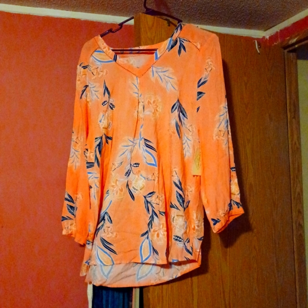 Women blouse